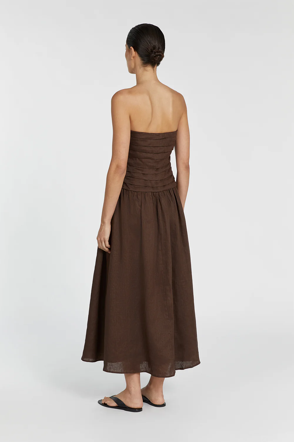 CATANIA BITTER CHOC LINEN STRAPLESS MIDI DRESS - Yukikoi