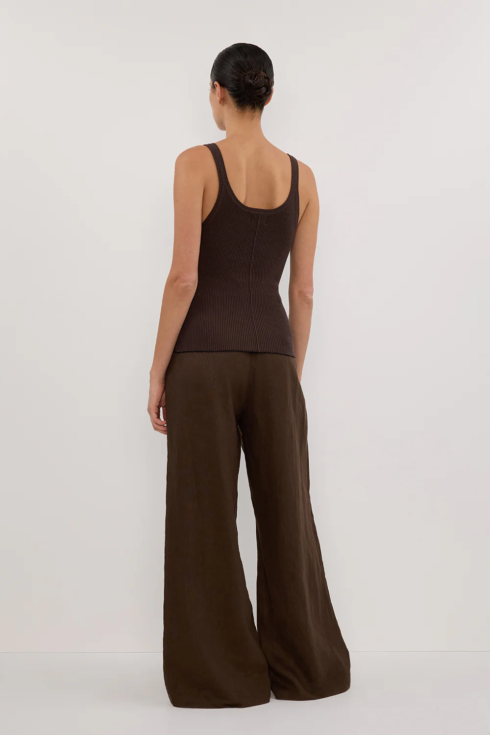 SIGNATURE CHOC SCOOP TANK - Yukikoi