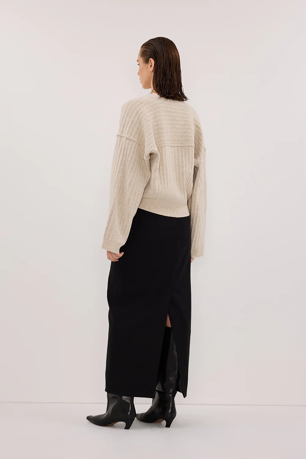 DAHLIA CHALK KNIT CARDIGAN - Yukikoi