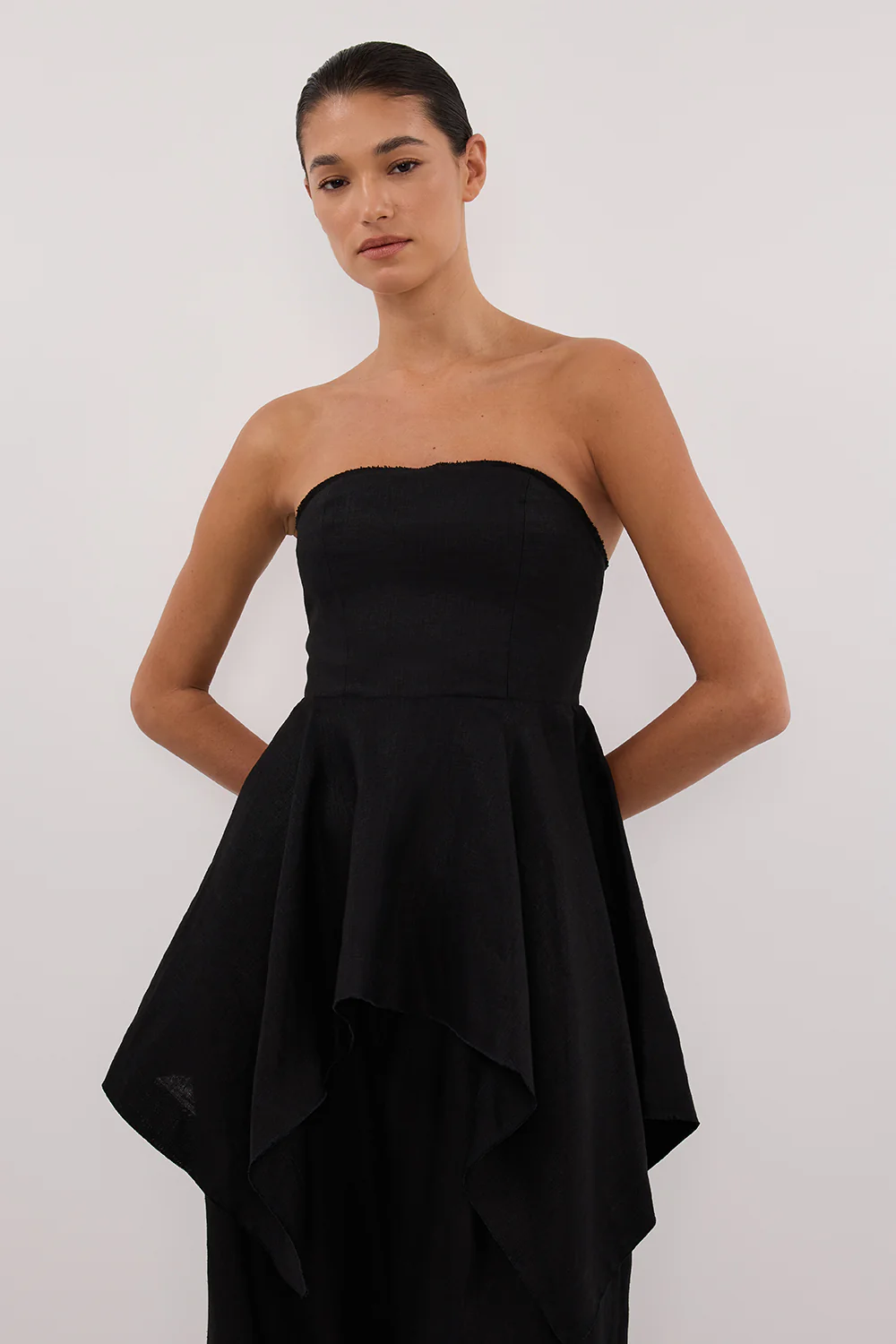 LUNA BLACK LINEN HANDKERCHIEF TOP - Yukikoi