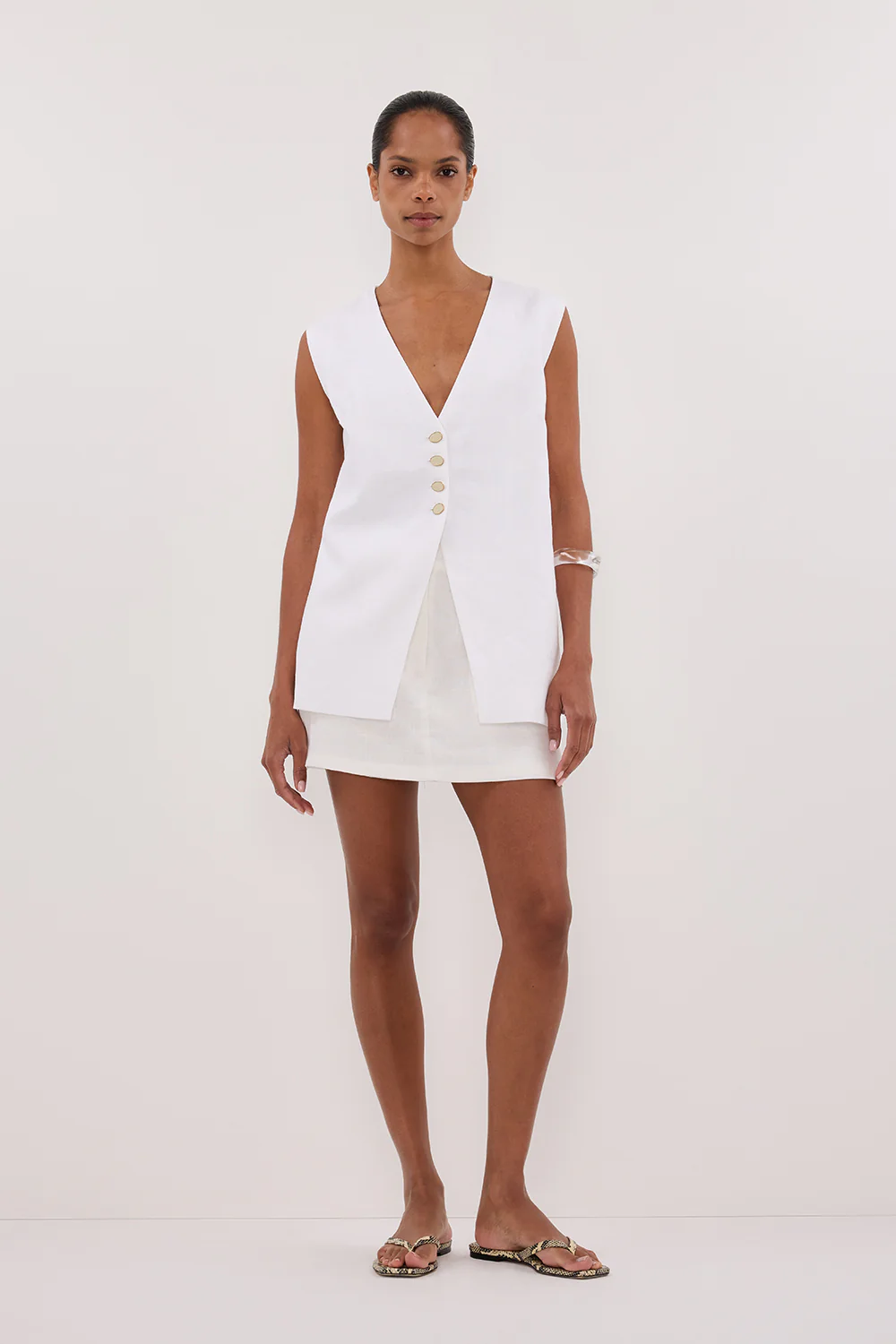 EVA OFF WHITE LINEN SKORT - Yukikoi