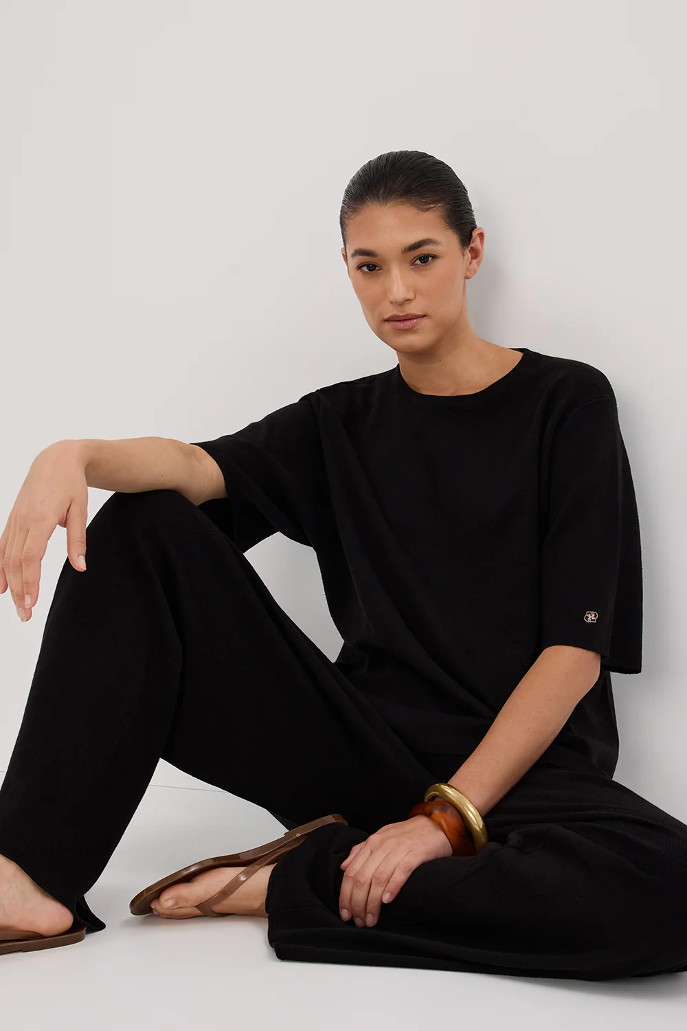 OLIVIA BLACK OVERSIZED KNIT TEE - Yukikoi