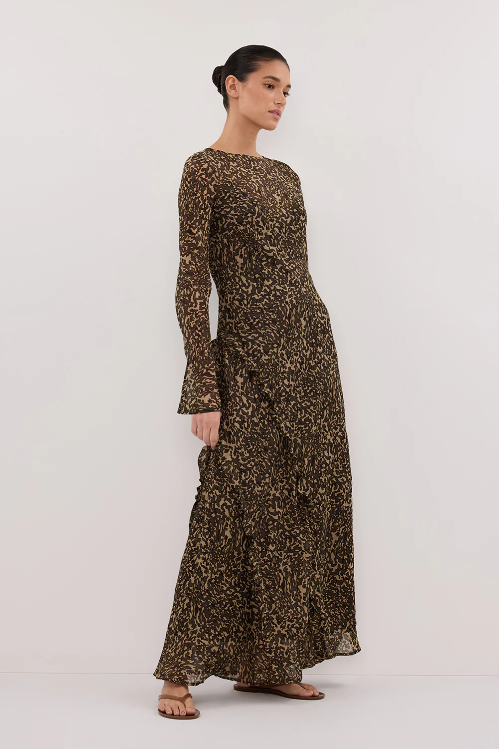 MARVILLA CHOC LONG SLEEVE MAXI DRESS - Yukikoi