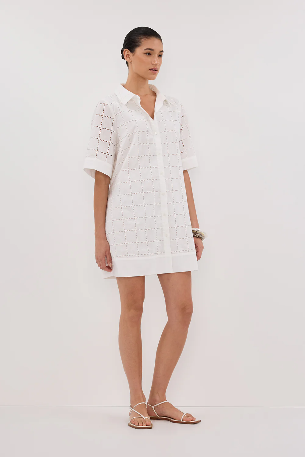 OWEN WHITE SLEEVED BRODERIE MINI DRESS - Yukikoi
