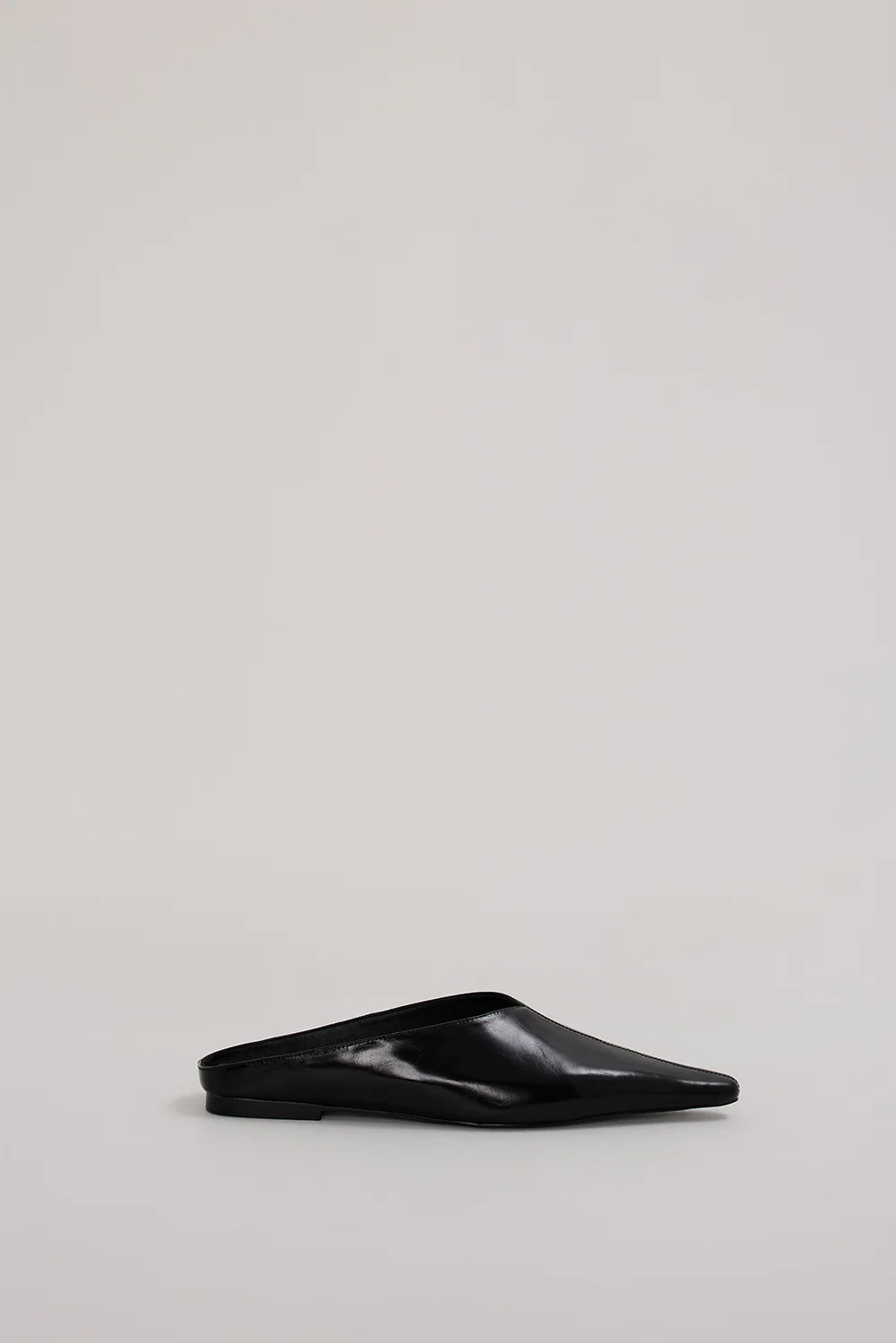 ALIAS MAE OLIVE MULE BLACK - Yukikoi