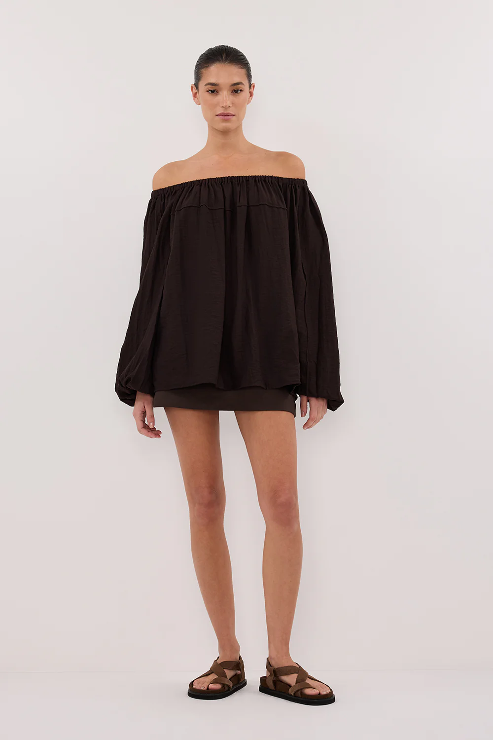 SHANIYA BITTER CHOC LONG SLEEVE TOP - Yukikoi