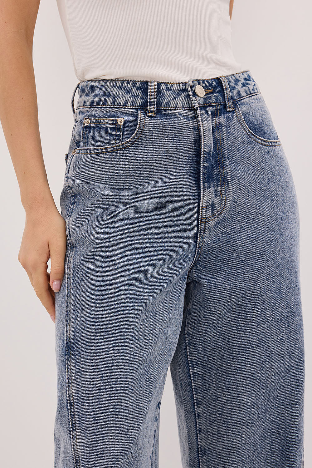 CARSON MID BLUE WIDE LEG JEAN - Yukikoi
