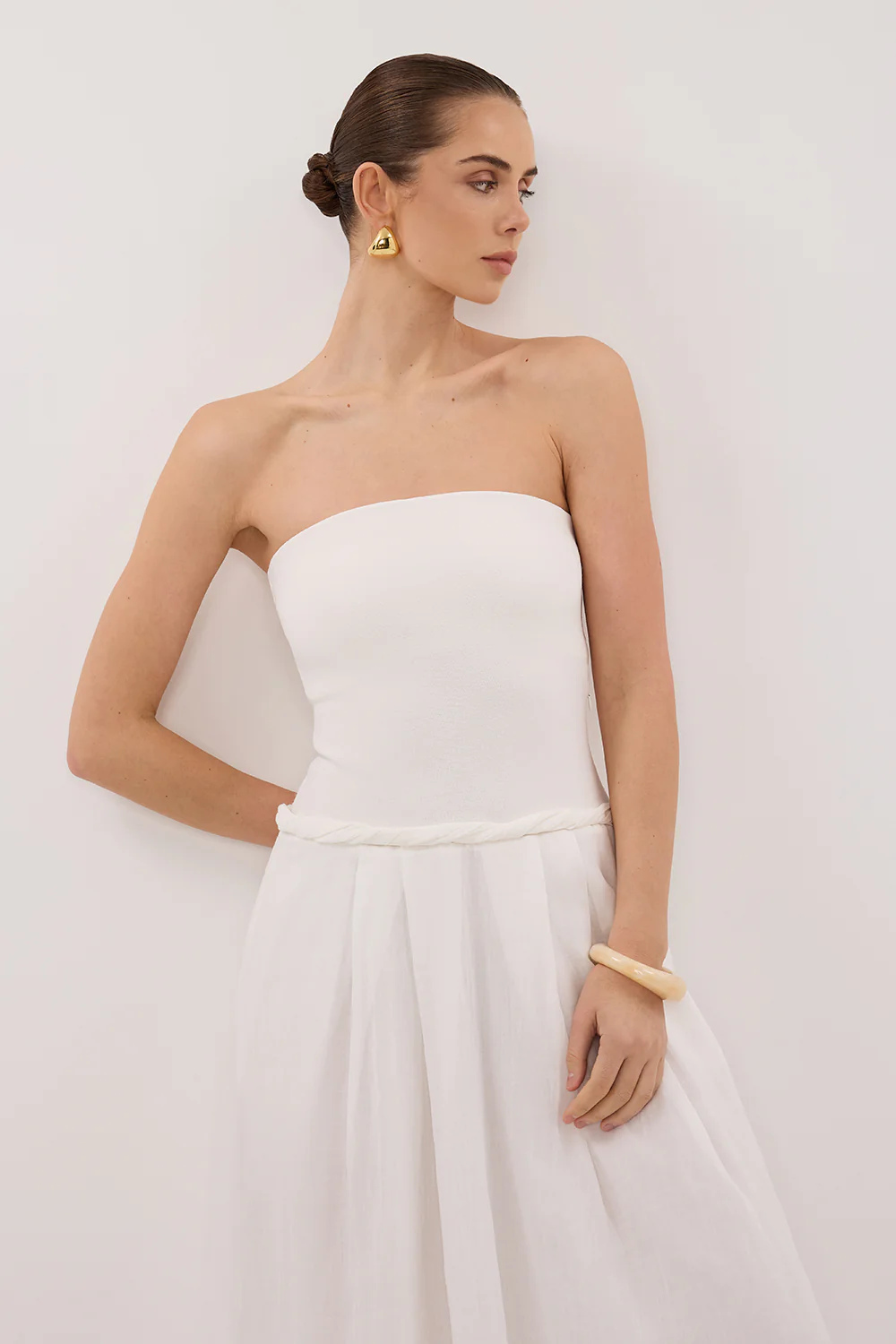 COCO WHITE STRAPLESS HYRBID MIDI DRESS - Yukikoi