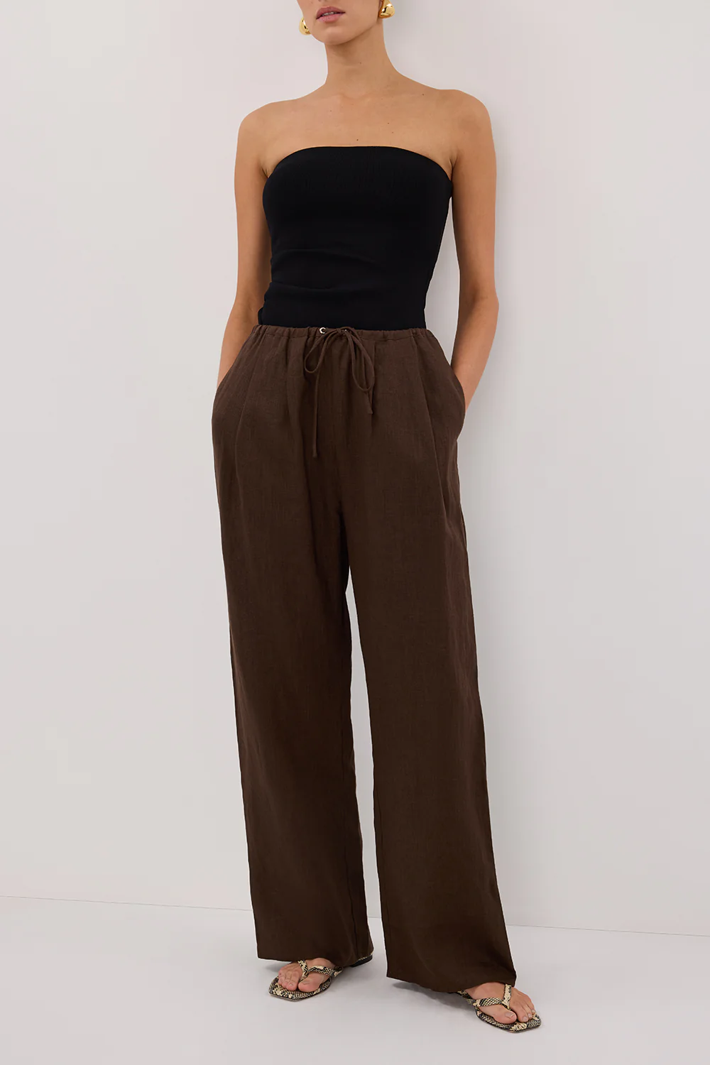 CARLA BITTER CHOC DRAWSTRING LINEN PANT - Yukikoi