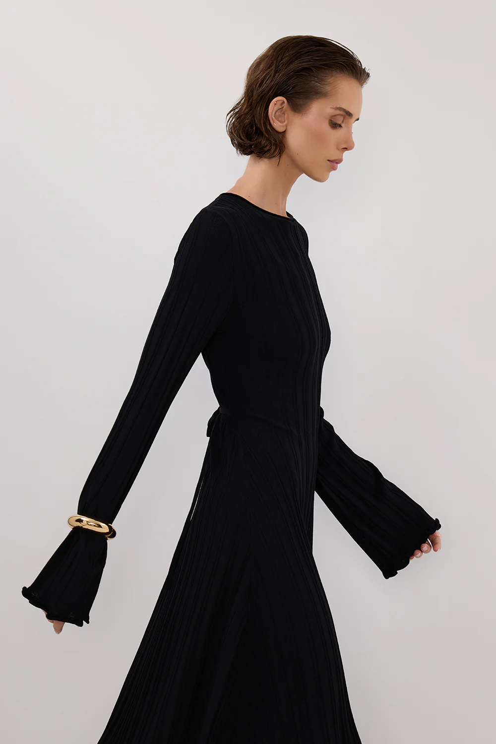 SYLVIA BLACK KNIT MIDI DRESS - Yukikoi
