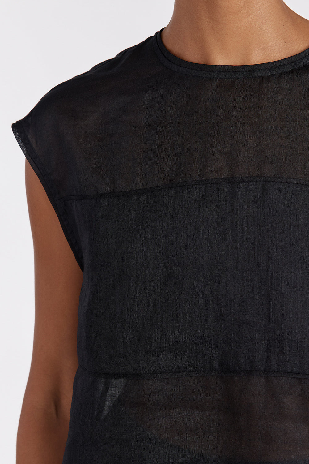 KAI BLACK RAMIE PANELLED TOP - Yukikoi