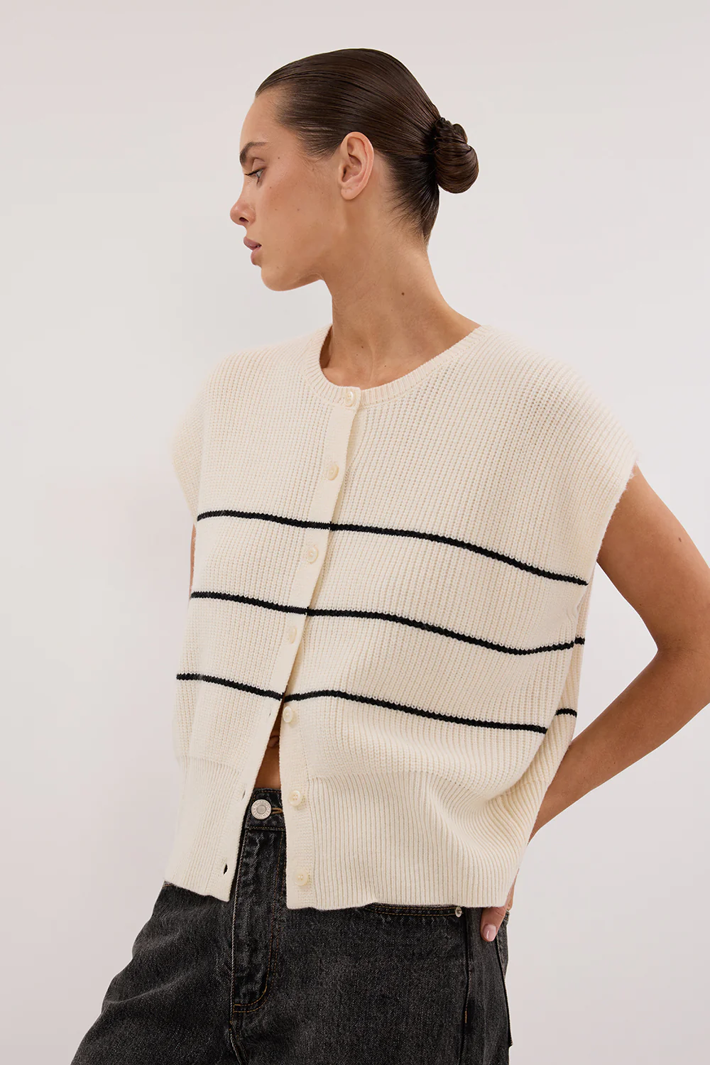 KATE CREAM STRIPE KNIT VEST - Yukikoi