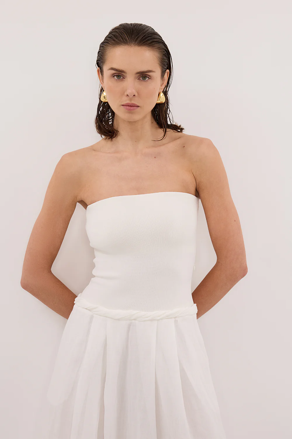 COCO WHITE STRAPLESS HYRBID MIDI DRESS - Yukikoi