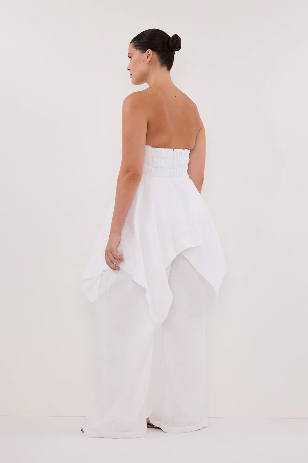 LUNA WHITE LINEN HANDKERCHIEF TOP - Yukikoi