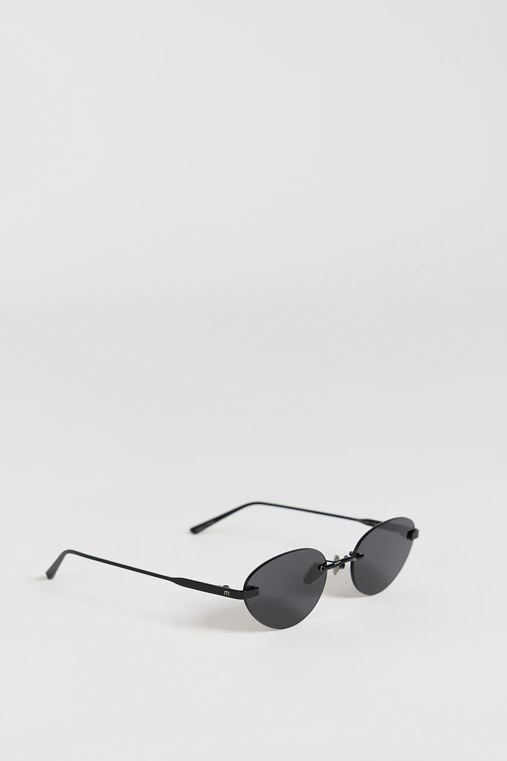 ELISA JOHNSON TRINITY GLOSS BLACK SUNGLASSES - Yukikoi