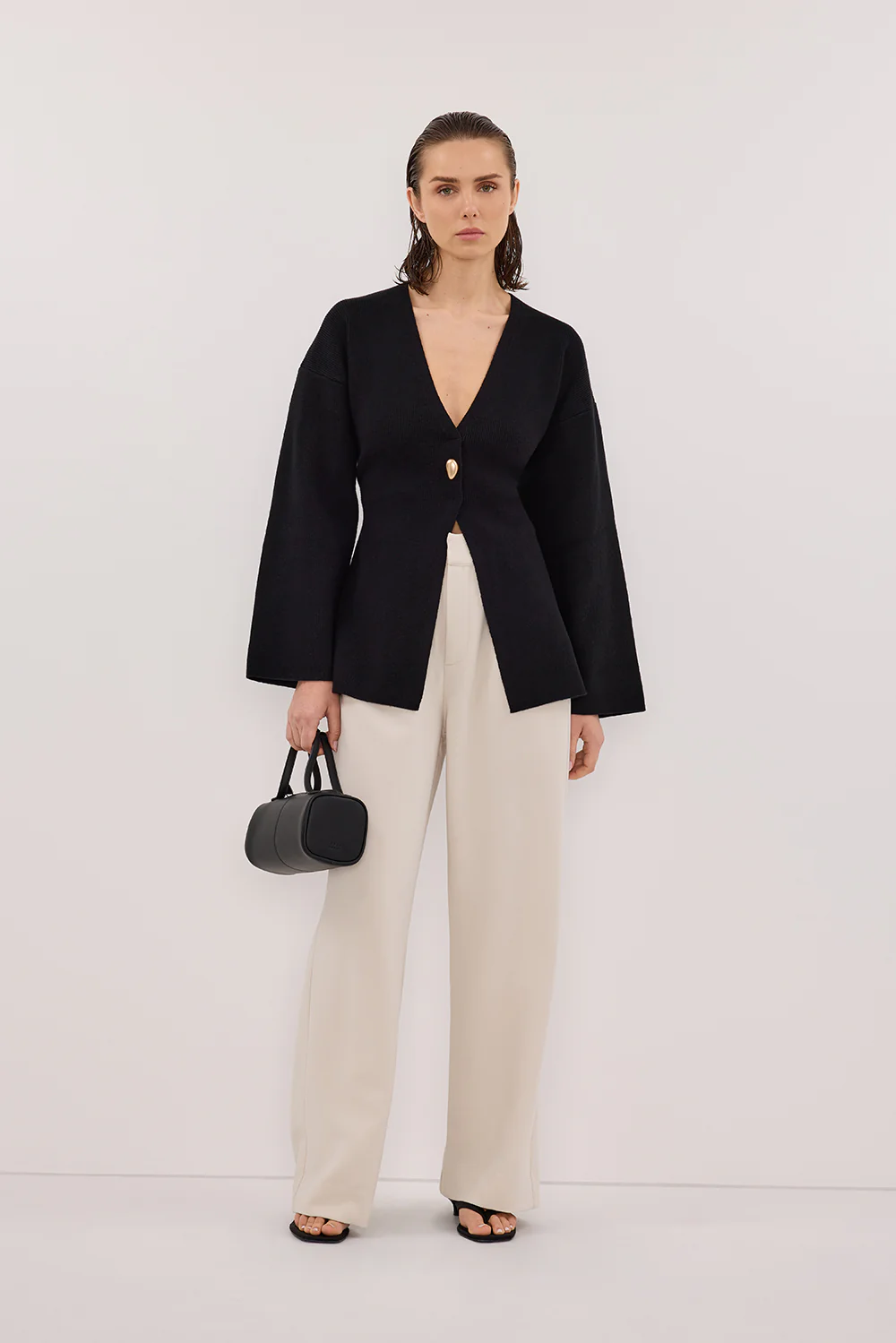 SCOUT BLACK LONG SLEEVE KNIT TOP - Yukikoi