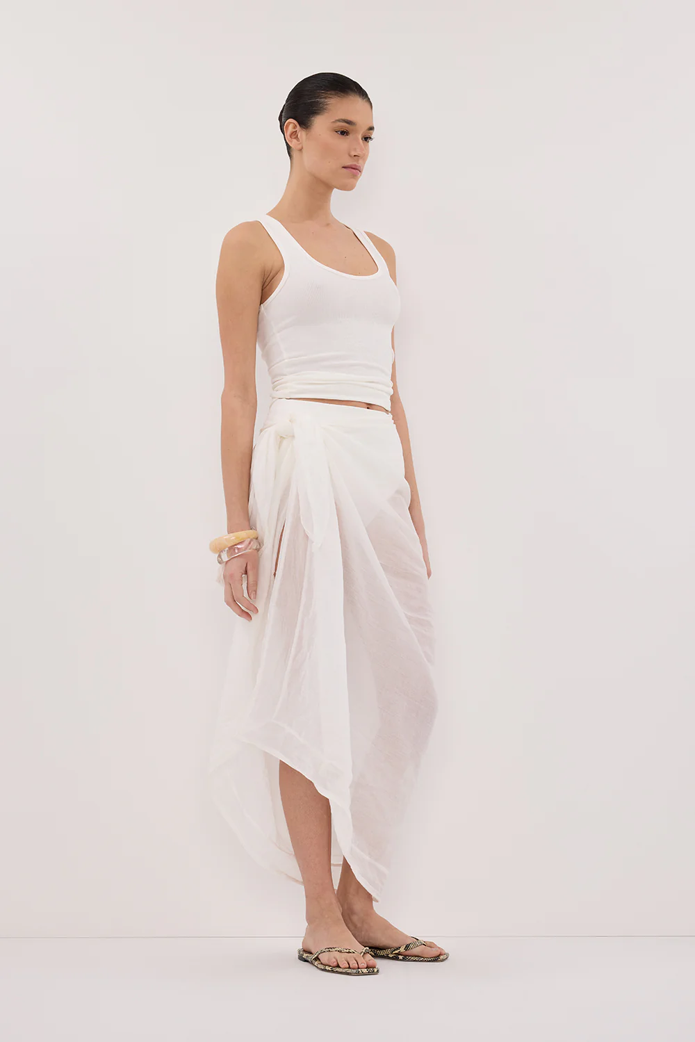 TROPEZ WHITE RAMIE SARONG - Yukikoi