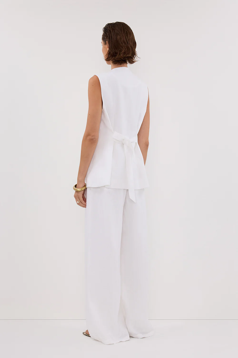KNOX WHITE LINEN VEST - Yukikoi