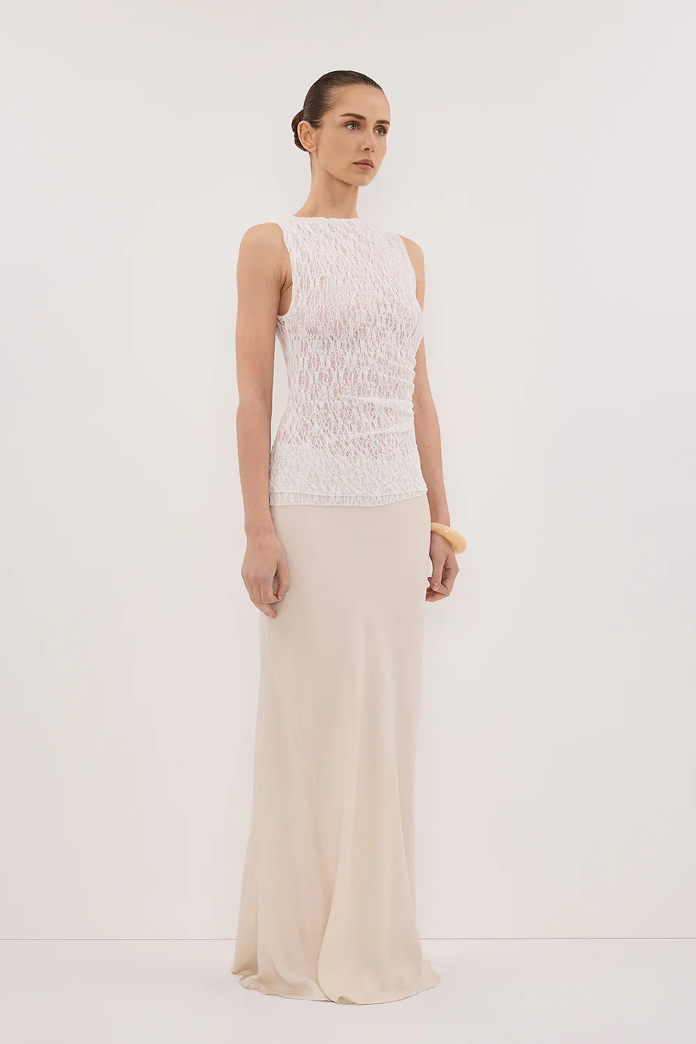 LIZZIE WHITE SLEEVELESS LACE TOP - Yukikoi