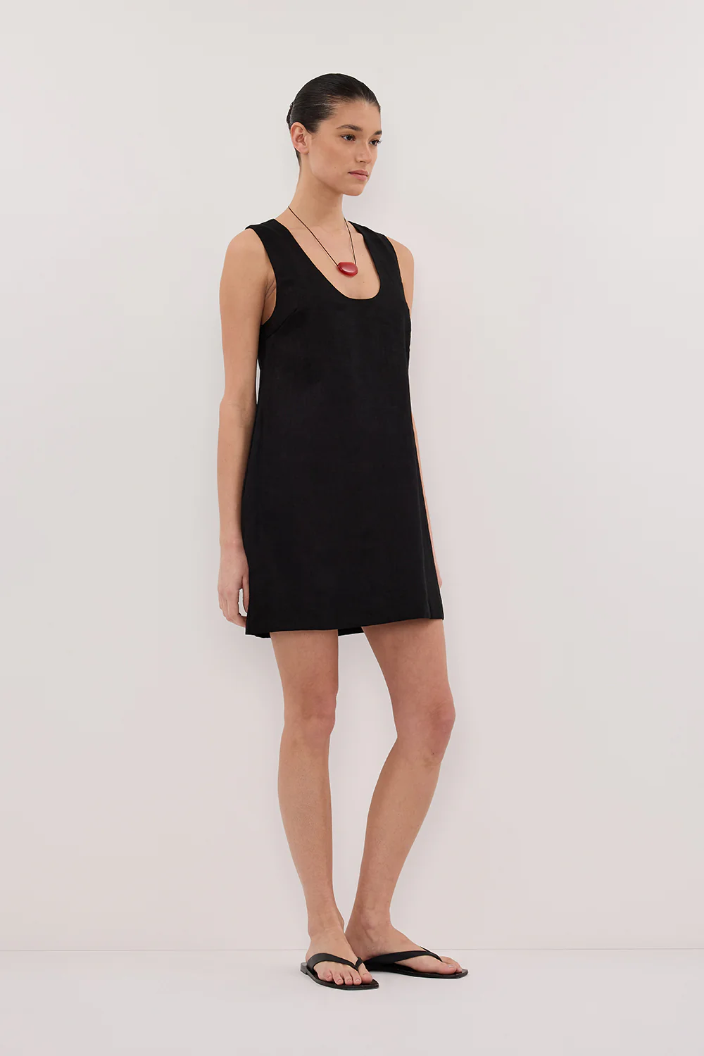 LOTUS BLACK LINEN MINI DRESS - Yukikoi