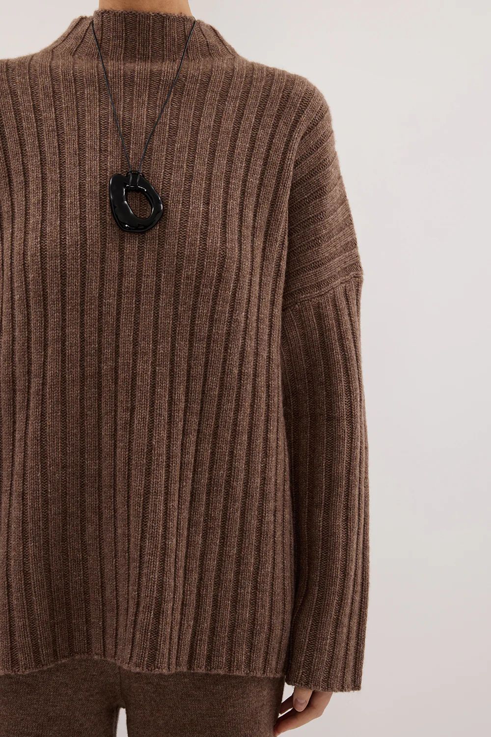 TUCSON MOCHA HIGH NECK KNIT JUMPER - Yukikoi