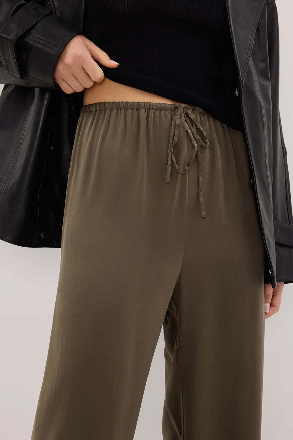 PERCY OLIVE SILK PANT - Yukikoi