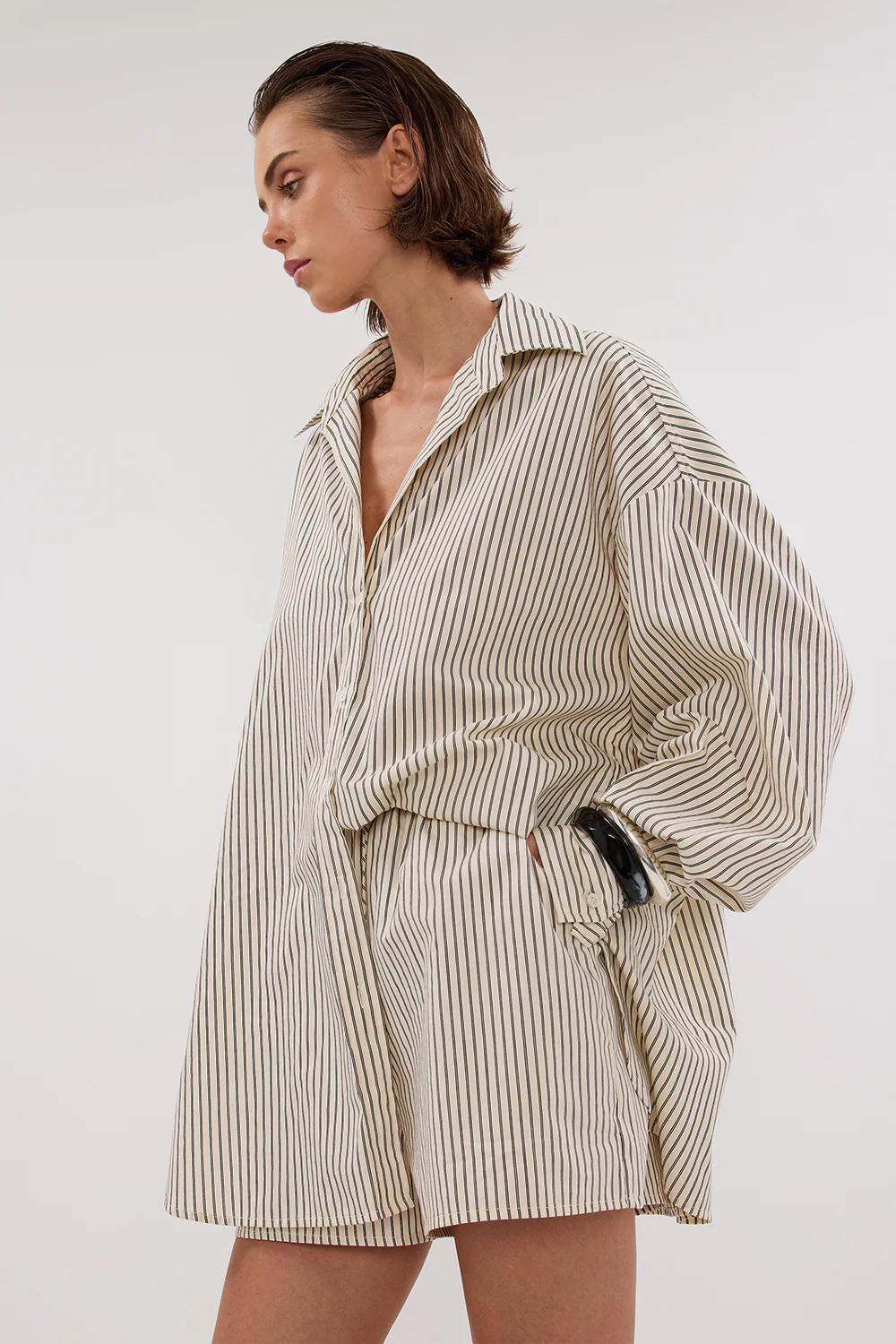 PALMA CREAM SILK BLEND SHORT - Yukikoi