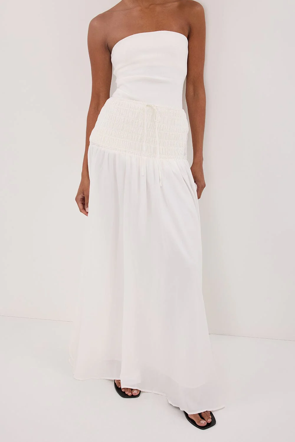 SIERRA WHITE TEXTURED MIDI SKIRT - Yukikoi