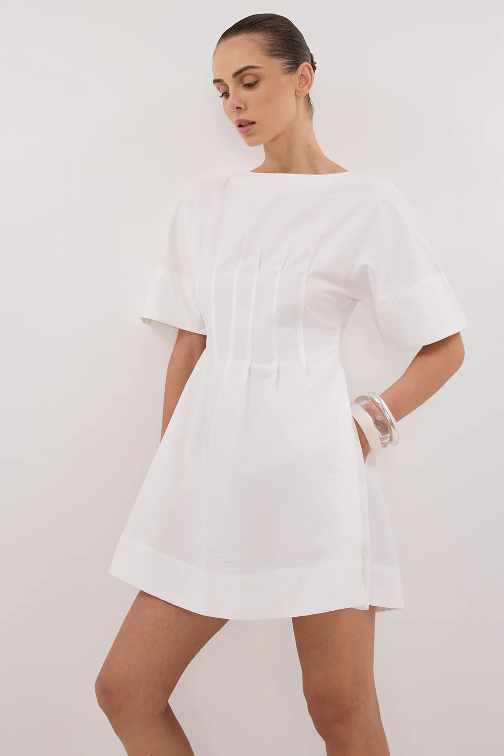 DAPHNE WHITE SLEEVED MINI DRESS - Yukikoi