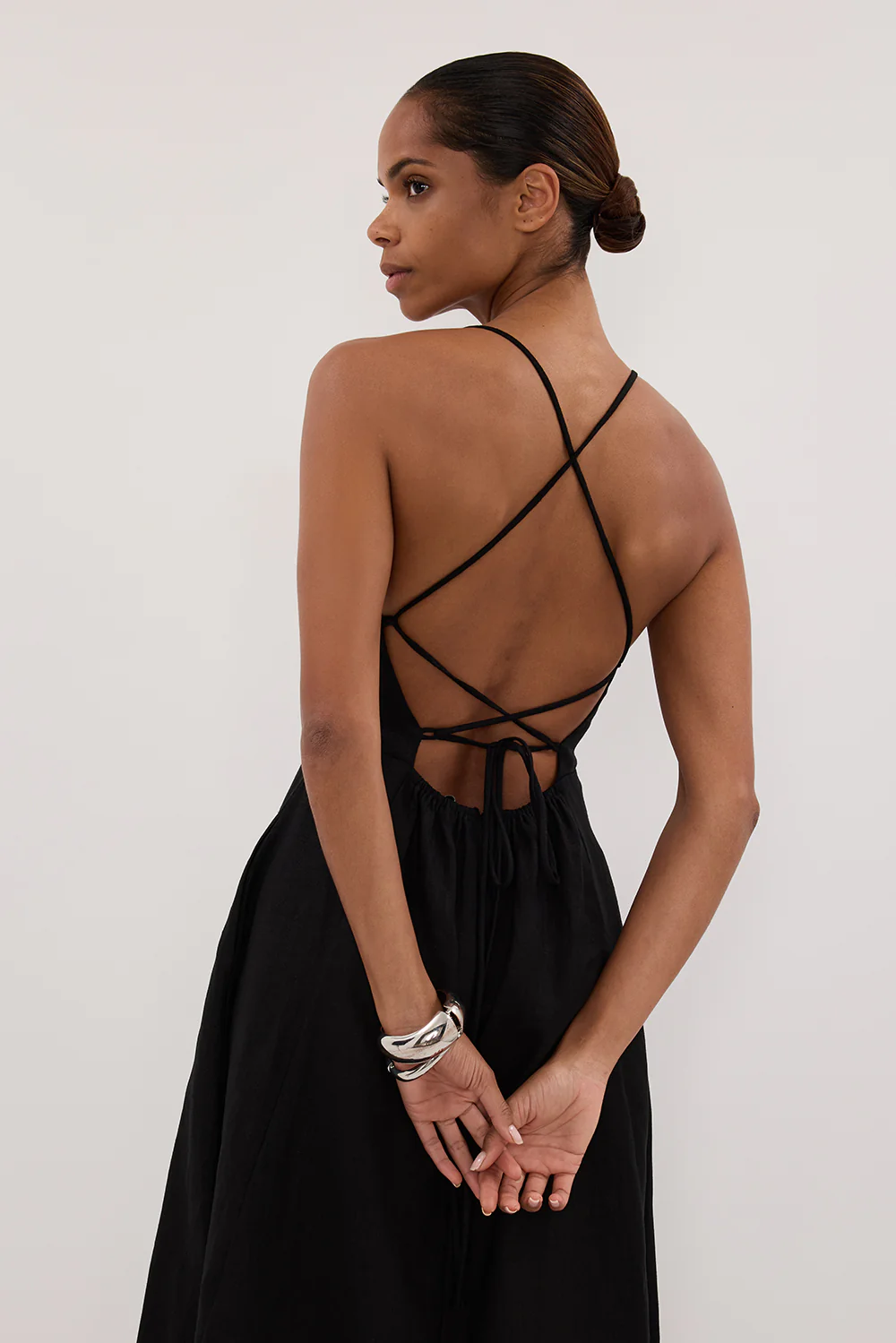 DANIELLA BLACK LINEN TIE BACK MIDI DRESS - Yukikoi
