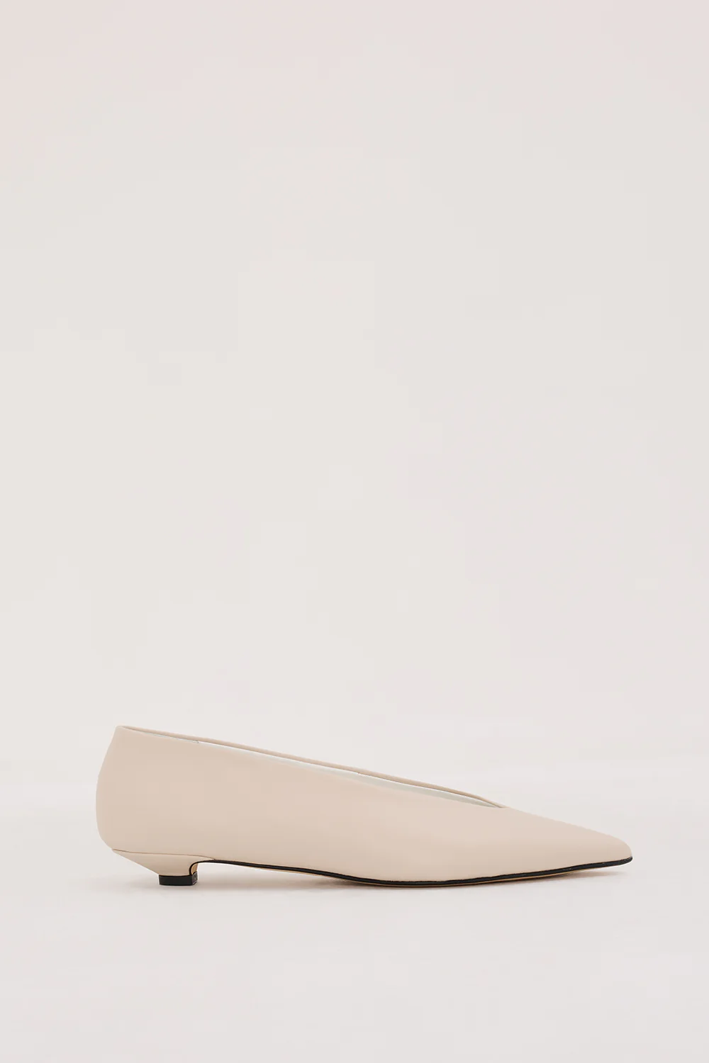 DOF STUDIOS CLAUDIA MILK NAPPA HEEL - Yukikoi