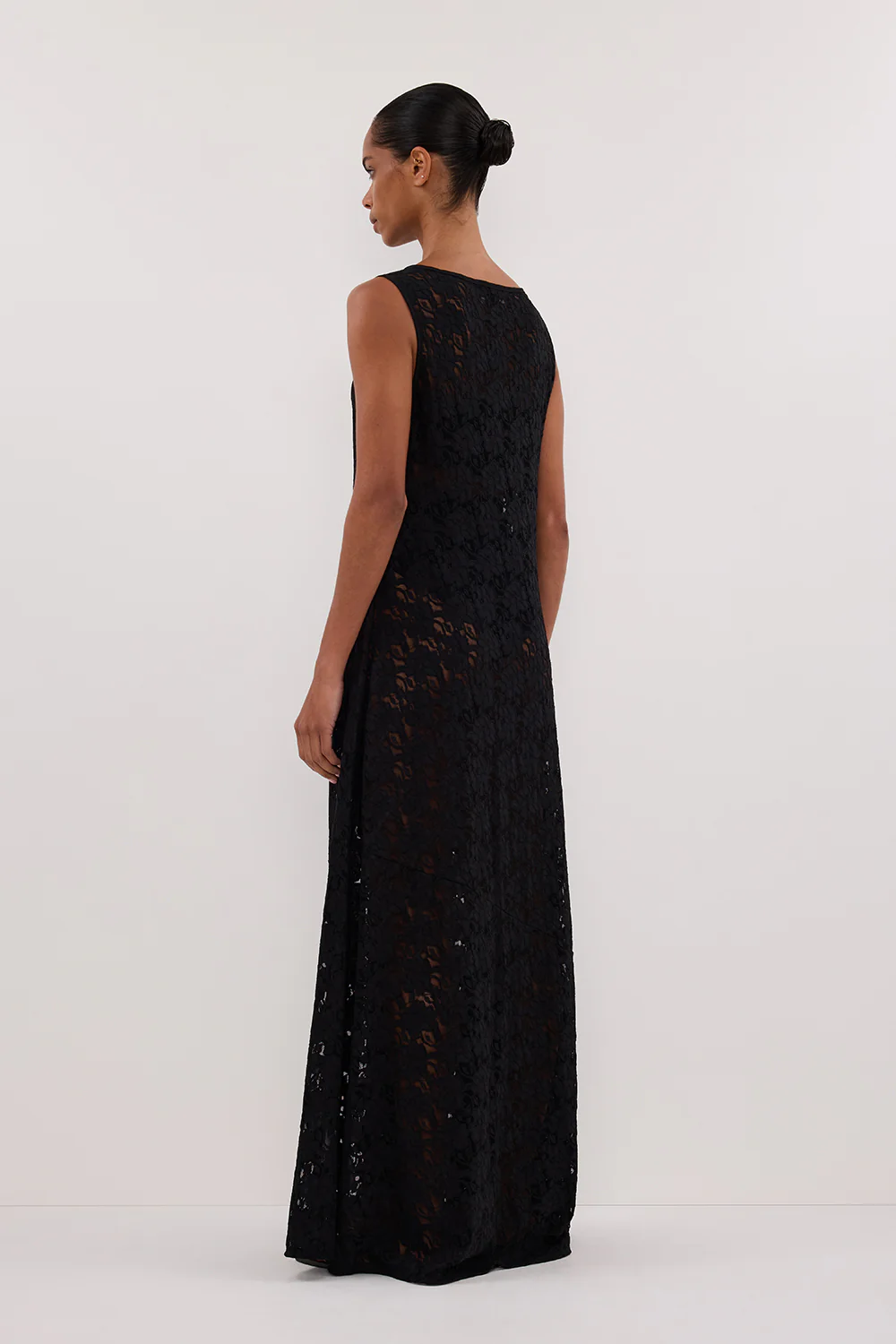 LOULA BLACK LACE MIDI DRESS - Yukikoi