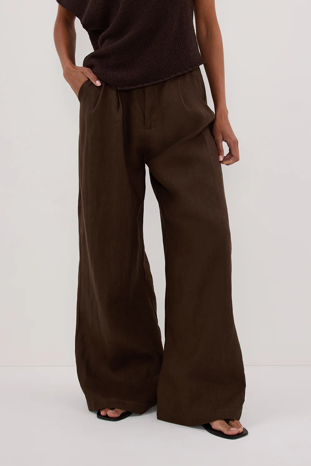 HOLDEN BITTER CHOC LINEN PANT - Yukikoi