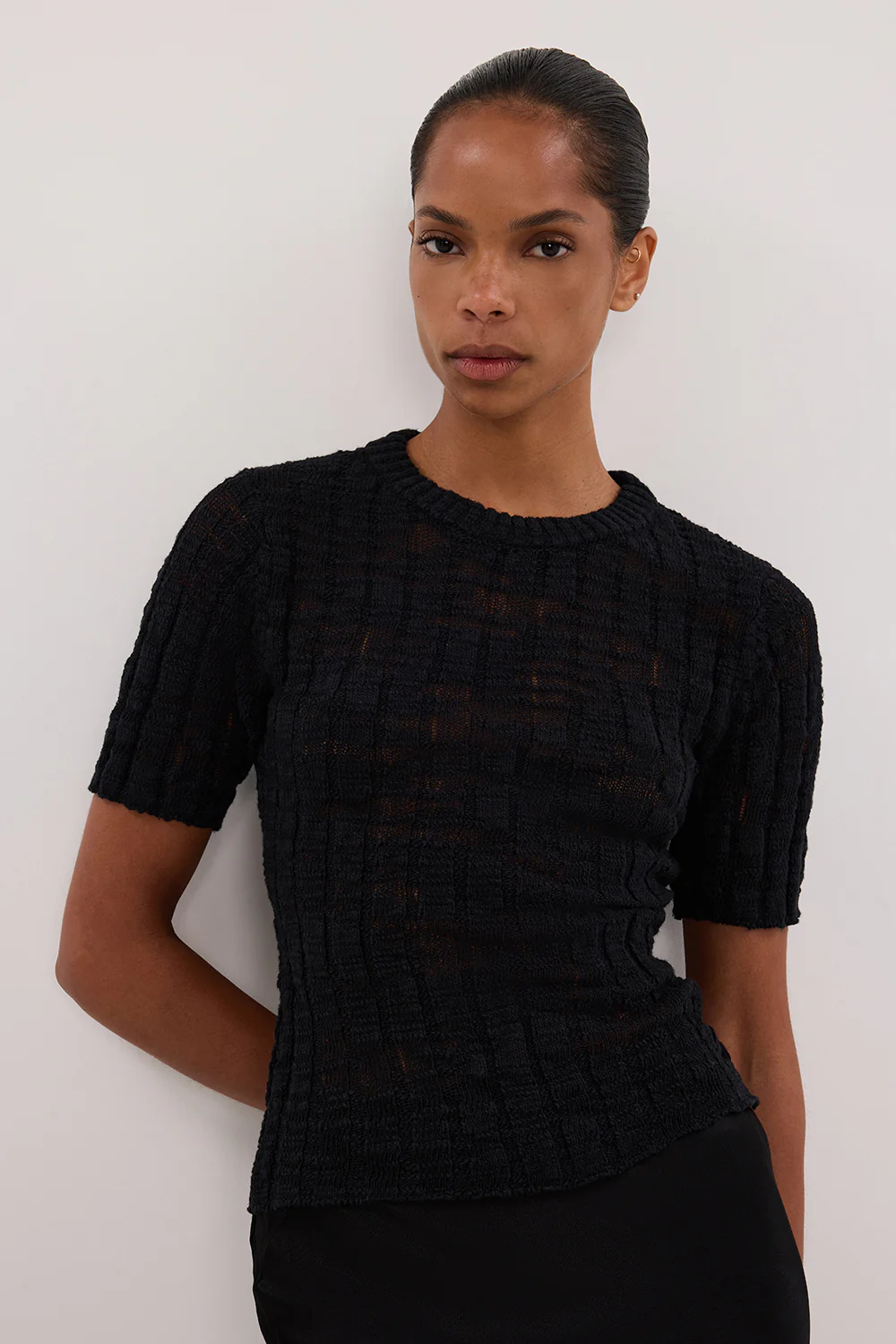 CIA BLACK CAP SLEEVE KNIT TEE - Yukikoi