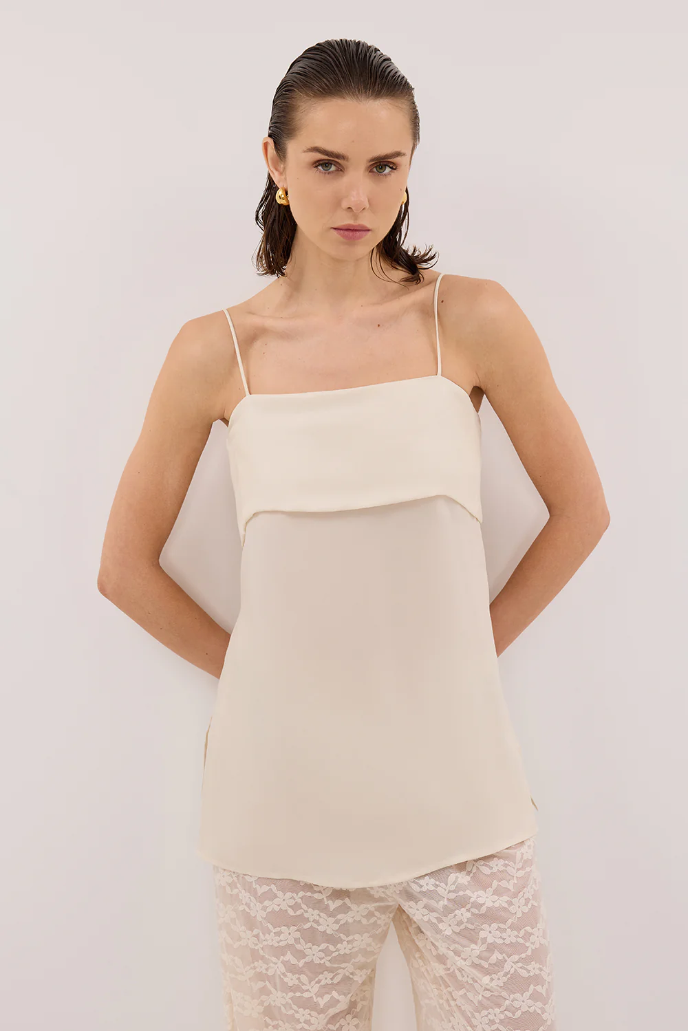 IDA SANDSTONE SLEEVELESS FOLDOVER CAMI TOP - Yukikoi