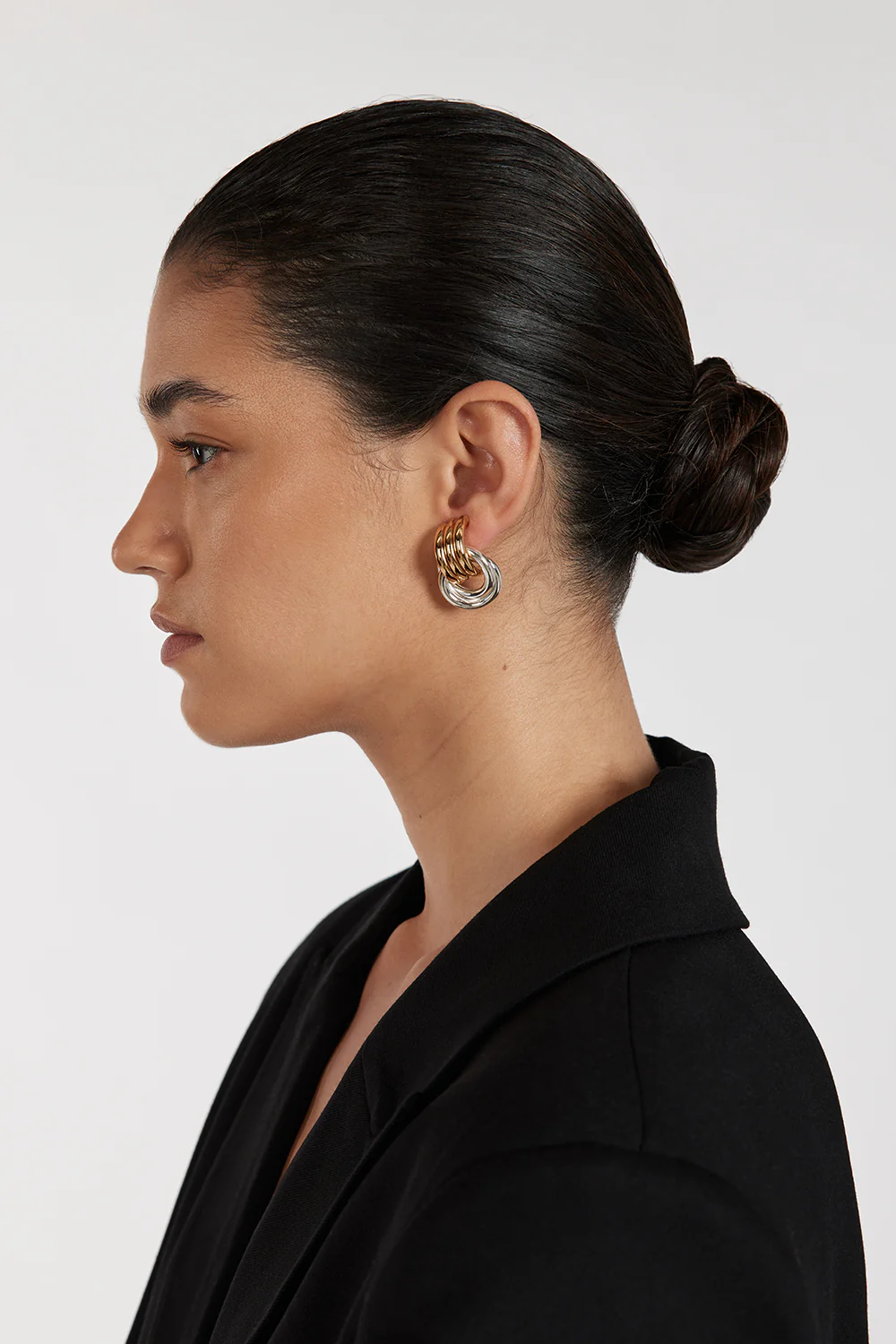 HEAVEN MAYHEM MINI KNOT MIXED EARRING - Yukikoi