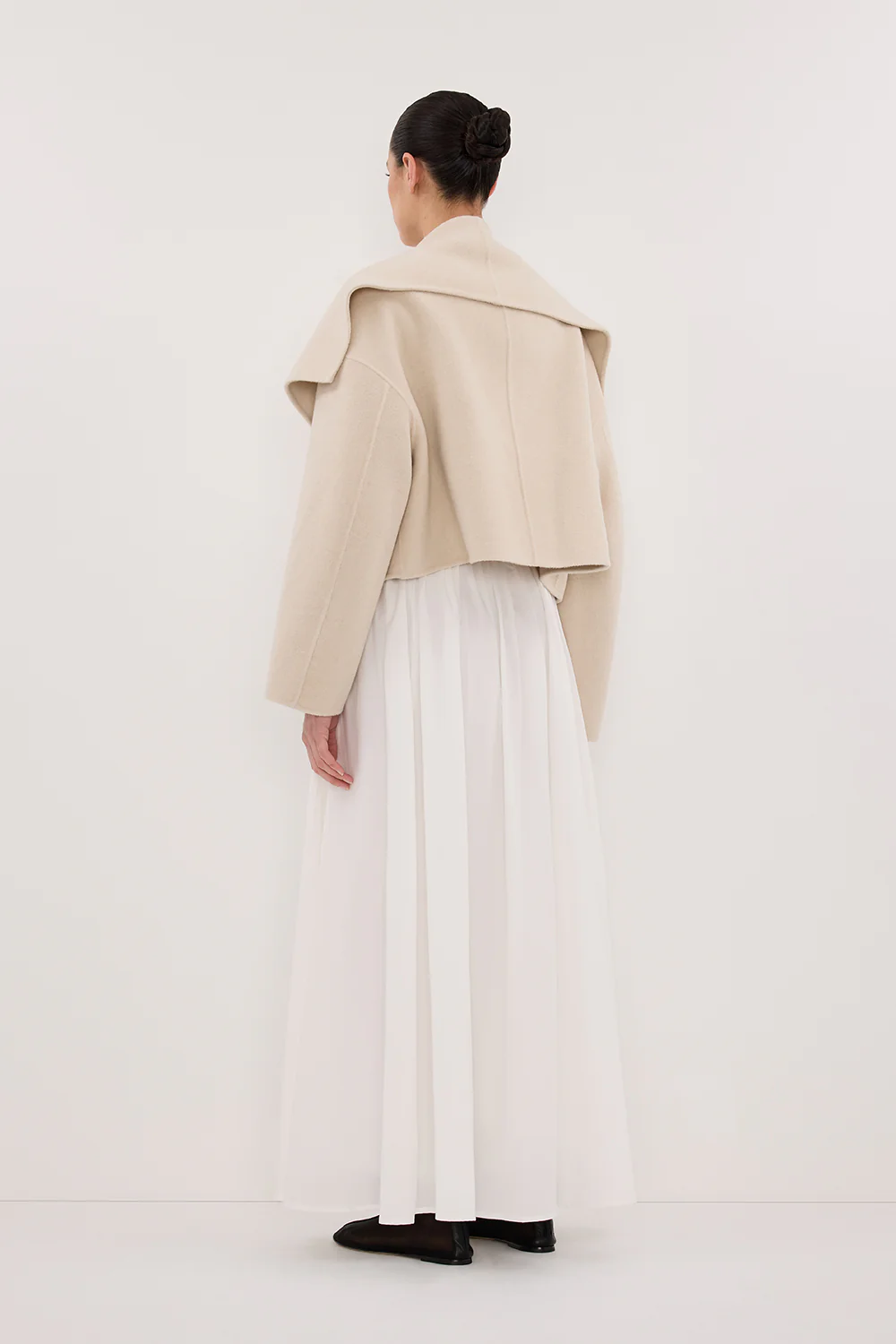 LUCIA BONE CROPPED WOOL BLEND TRENCH COAT - Yukikoi