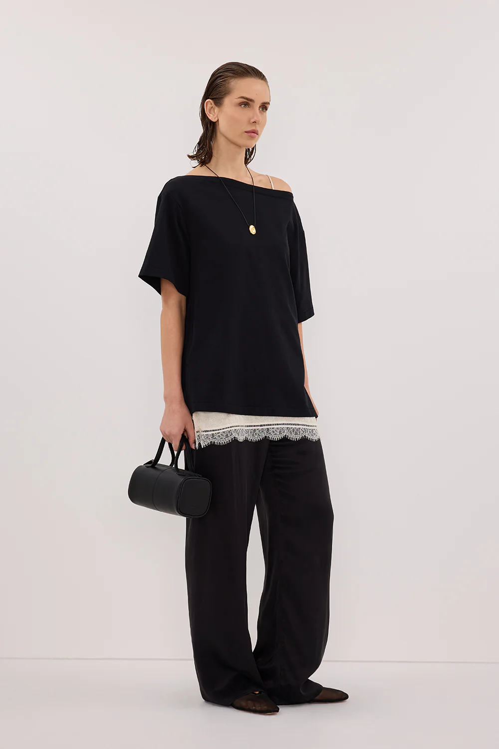 ESME BLACK ASYM BOAT NECK TEE - Yukikoi
