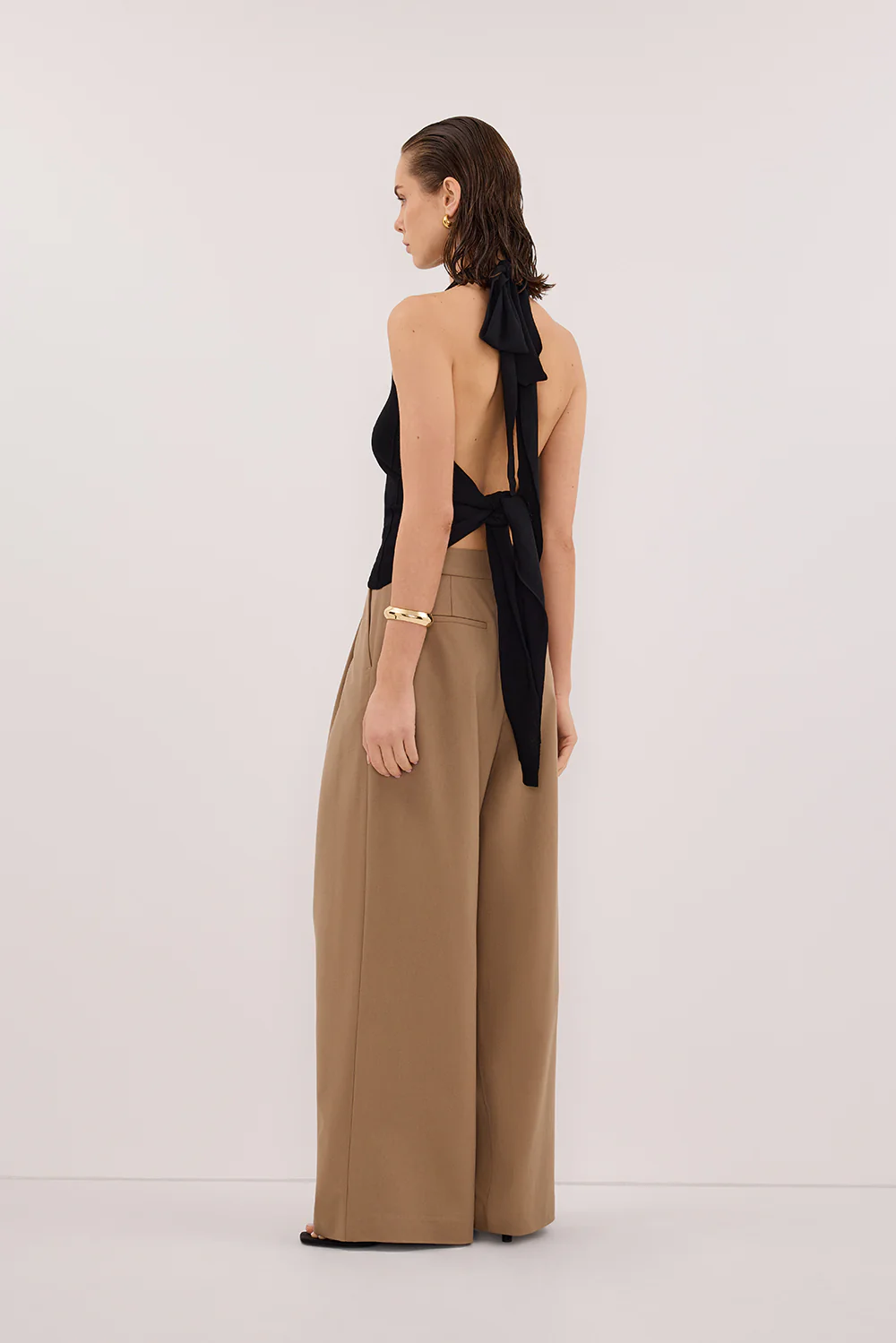 SOL BLACK SCARF HALTER KNIT TOP - Yukikoi