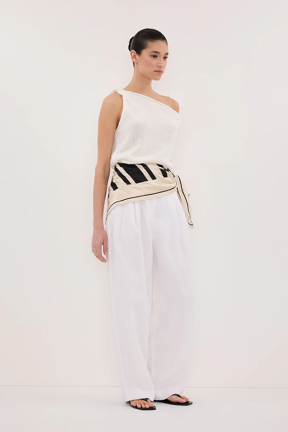 KARA OFF WHITE ASYM KNIT TOP - Yukikoi