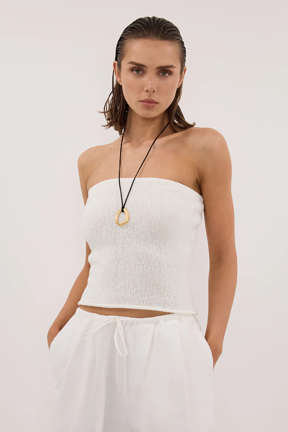 KARA OFF WHITE STRAPLESS BANDEAU KNIT TOP - Yukikoi