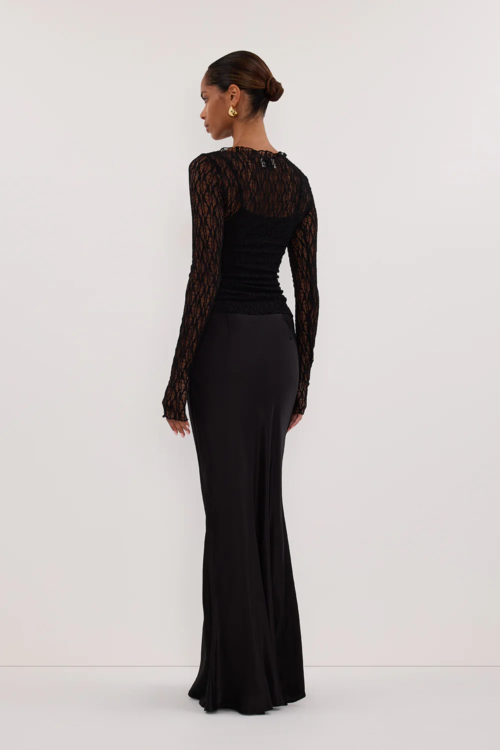 LIZZIE BLACK LACE LONG SLEEVE TOP - Yukikoi