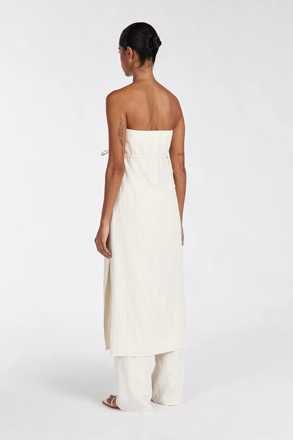 LOZ CREAM TUNIC TOP - Yukikoi