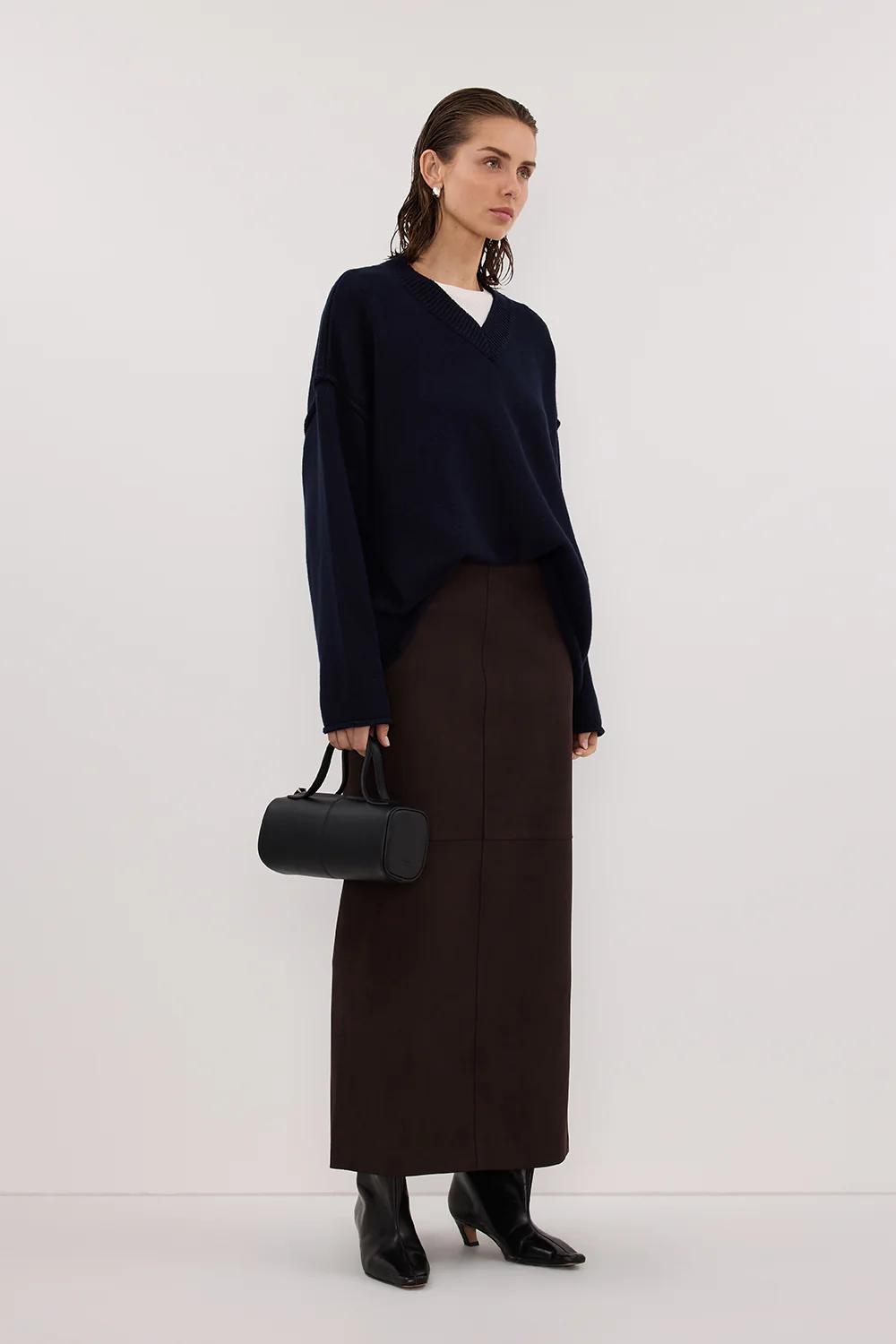 FLINT INK V NECK KNIT JUMPER - Yukikoi