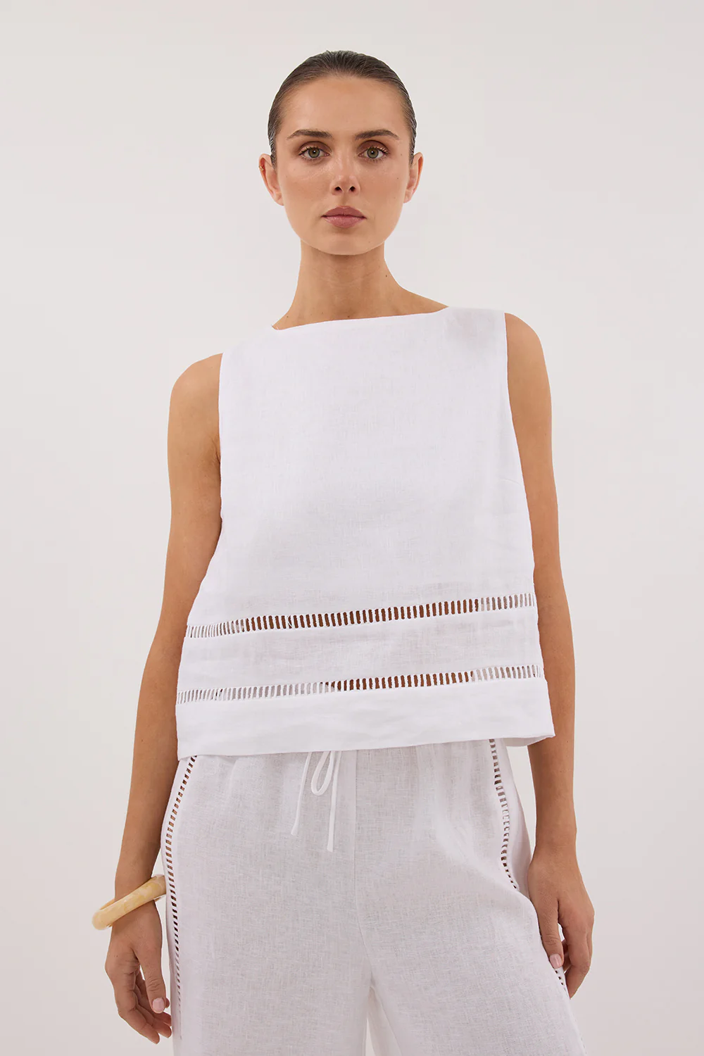 LINDSAY WHITE LINEN BOXY TOP - Yukikoi