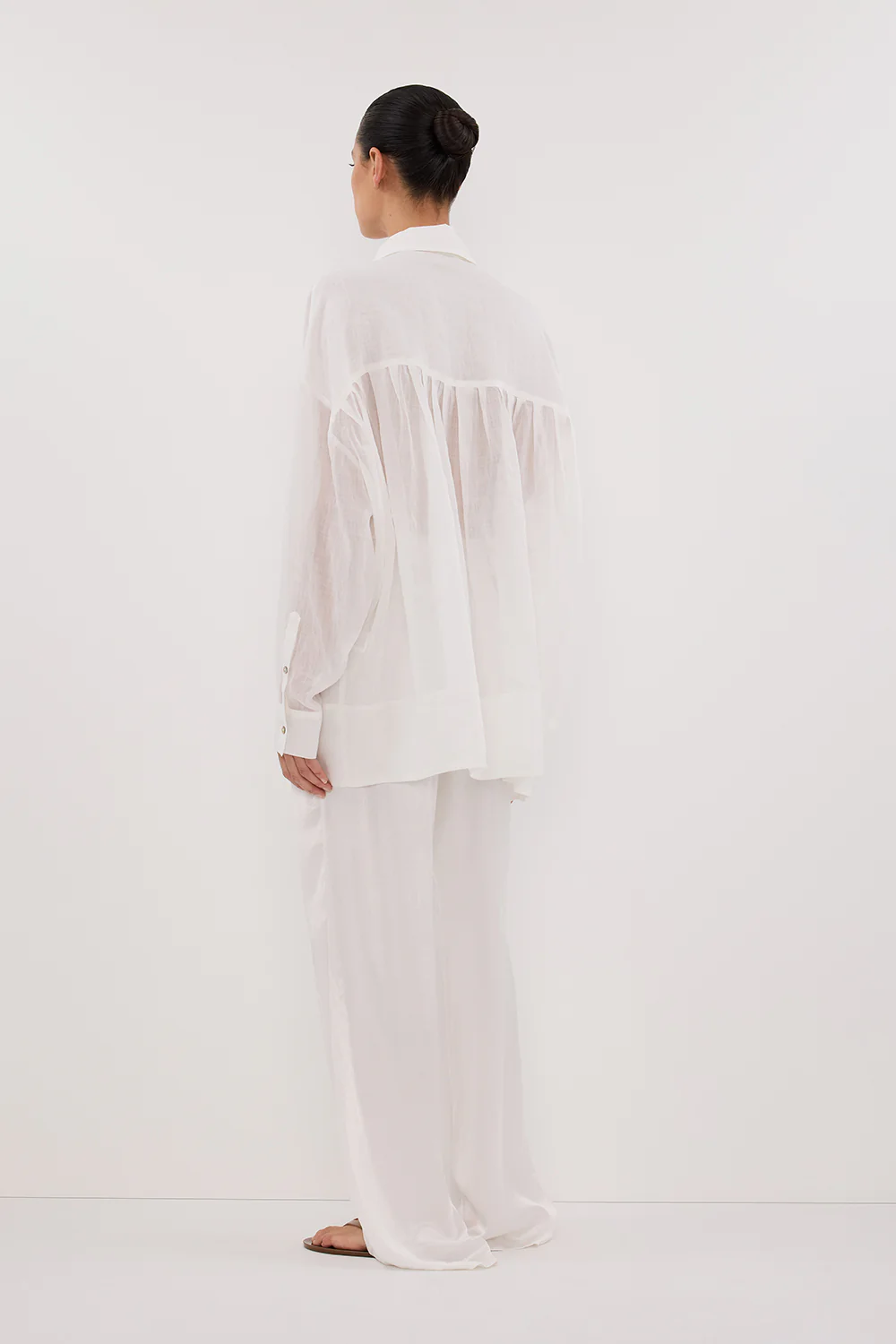 KAI WHITE OVERSIZED RAMIE LONG SLEEVE SHIRT - Yukikoi