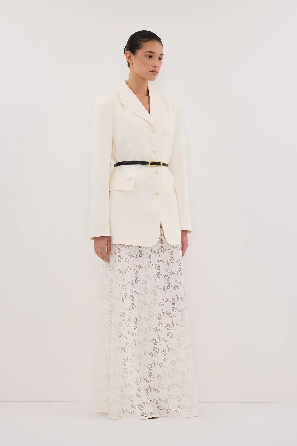 LIV CREAM BOYFRIEND BLAZER - Yukikoi