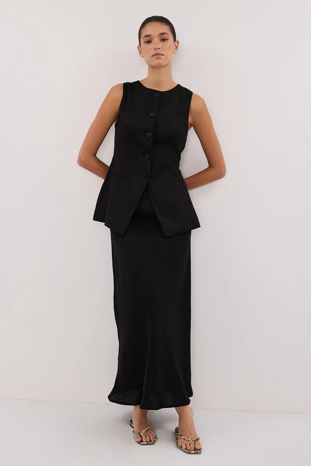 TYRA BLACK LINEN MIDI SKIRT - Yukikoi