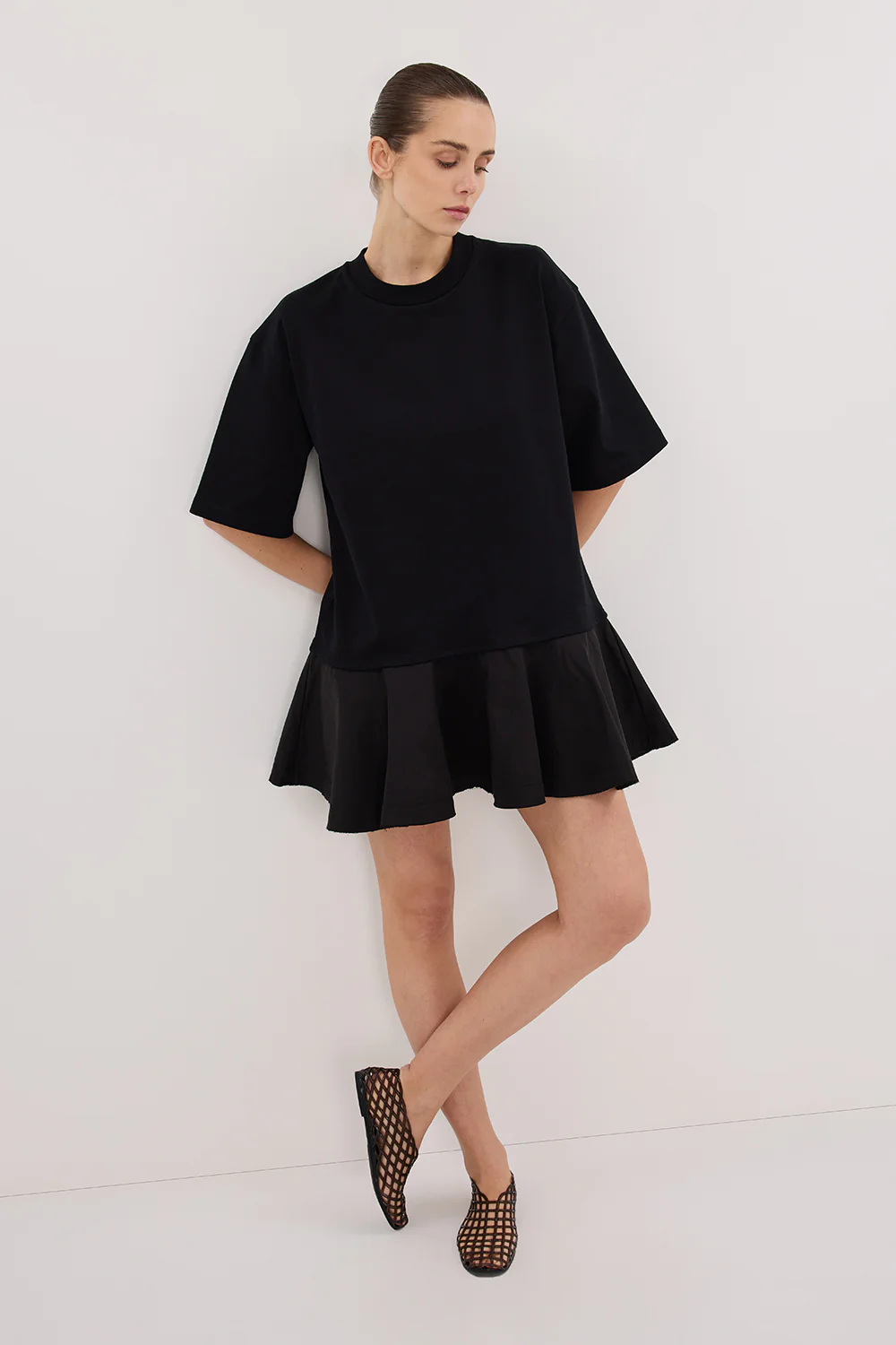 NOAH BLACK SHORT SLEEVE RUFFLE MINI DRESS - Yukikoi