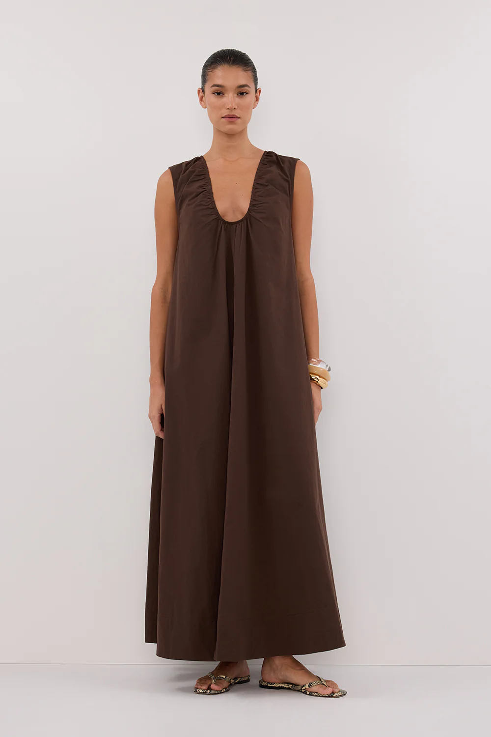 GABBY BITTER CHOC OVERSIZED COTTON MIDI DRESS - Yukikoi